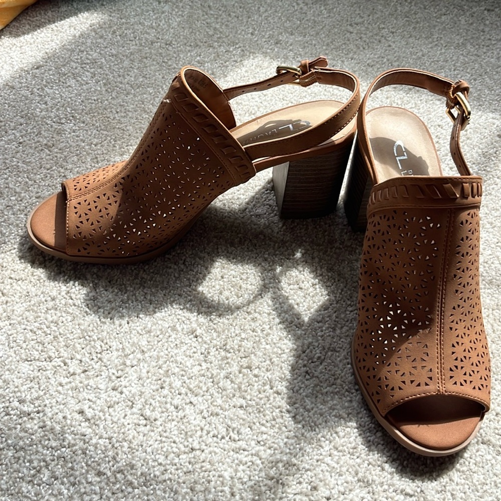 Women's Brown Peep-Toe Sandals